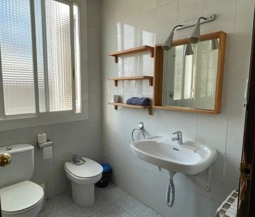 Via Laietana, Barcelona, Catalonia 08003 - Photo 3