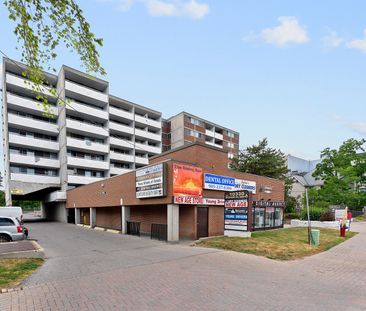 For Lease - 10330 Yonge Street Unit# 707, Richmond Hill, Ontario - Photo 4