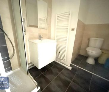 Location Appartement 2 pièces 38m² ST PRIEST EN JAREZ 42270 - Photo 2