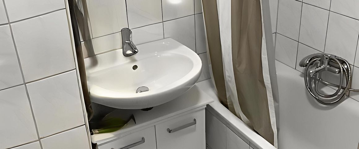 Schöne Etagenwohnung für Einzelpersonen in ruhiger Wohnlage - Foto 1