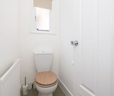 2 bedroom flat to rent, - Photo 4