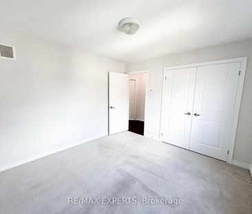 For Lease - 1426 Farrow Crescent, Innisfil, Ontario - Photo 6