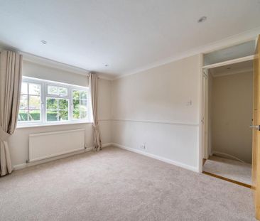 3 bedroom terraced house to rent - Photo 4