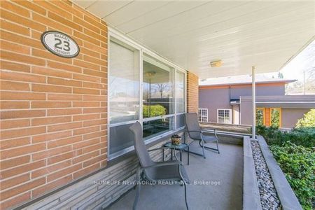 For Lease - 23 Millgate Crescent, Toronto, Ontario - Photo 4