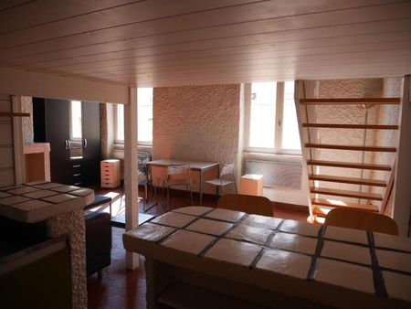 Location Appartement 1 pièce 35m² LYON 6ème - Photo 4