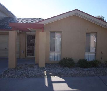 20/16 Litchfield Place, Gilmore ACT 2905 - Townhouse For Rent | Domain - Photo 3