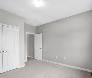 For Lease - 77 Great Falls Boulevard, Hamilton, Ontario - Photo 5