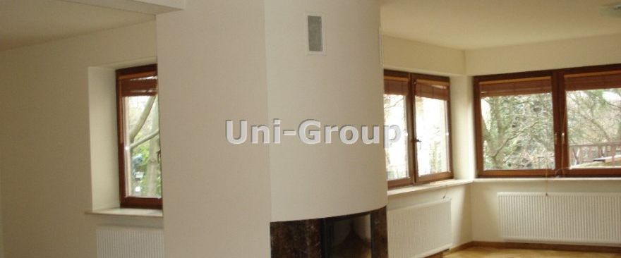 Dom na wynajem - Zdjęcie 1