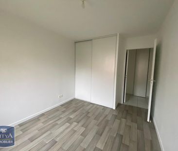 Location Appartement 2 pièces 43m² ELBEUF 76500 - Photo 3