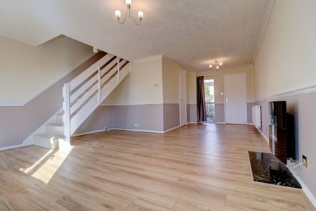 3 bedroom semi detached house to rent, - Photo 3