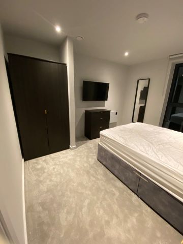 1 Bed Flat, Ordsall Lane, M5 - Photo 3