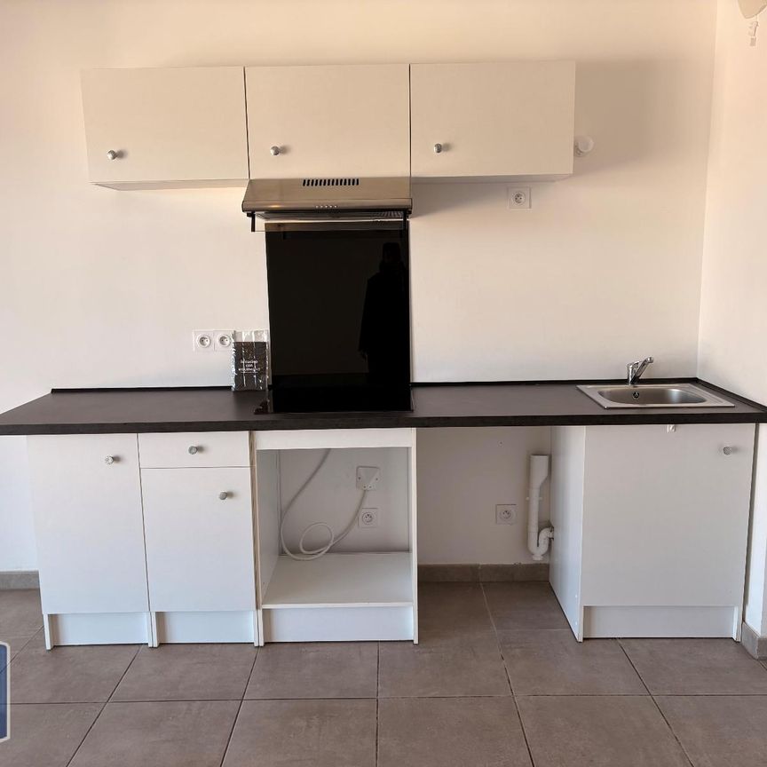 Location Appartement 3 pièces 59m² ARLES 13200 - Photo 1