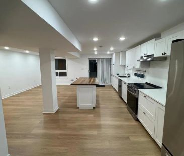 16 CAREW BOULEVARD - Photo 6