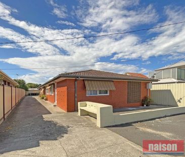 Easy living in comfortable location - Photo 5