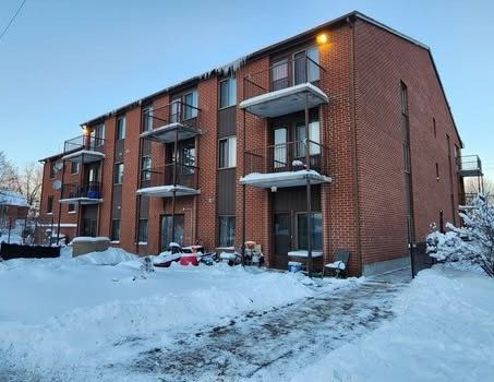 6 John Street South - 5 - Photo 1