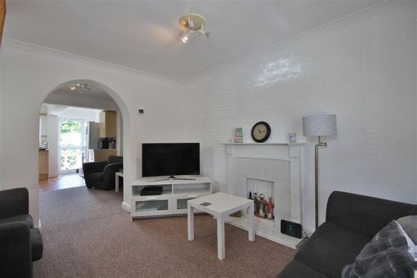 2 bedroom semi-detached house to rent - Photo 1