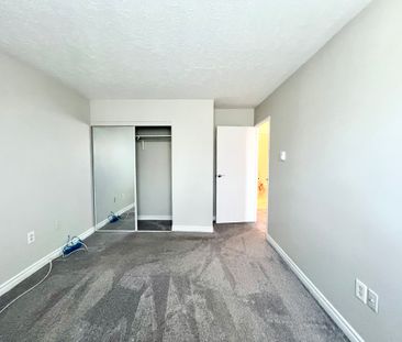 Well-Maintained 2-Bed Condo For Rent - 130 Park Ave E, Chatham - Photo 2