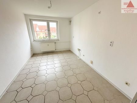 Wunderschöne 3-Raum-Wohnung mit Balkon in NIederlungwitz - Photo 5