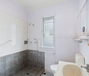 82 Macalister Street, Carina Heights QLD 4152 - House For Rent | Do... - Photo 6