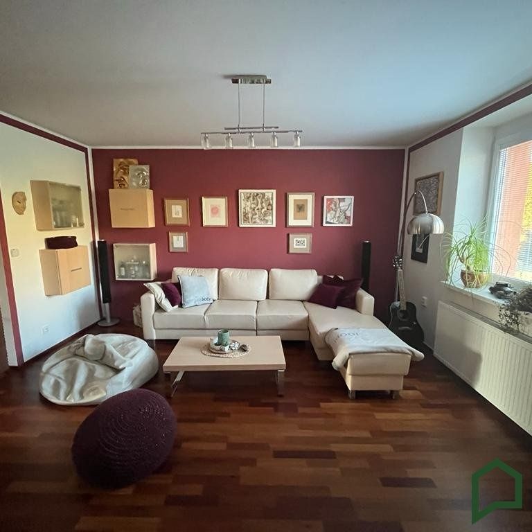 Pronájem bytu 3+kk 87 m² - Fotografie 1
