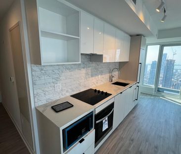 For Lease - 252 Church Street Unit# LPH15, Toronto, Ontario - Photo 3