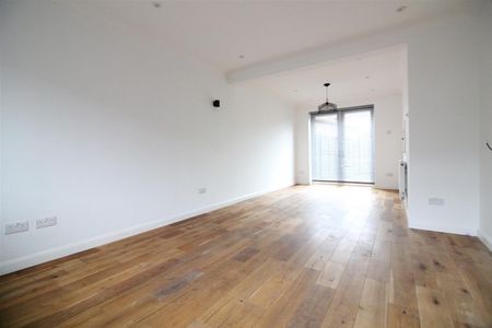 Elmlea Drive, Hayes - Photo 3