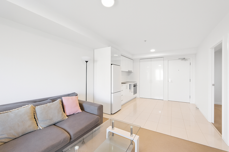 2 Bedrooms on Hobson St - Photo 3