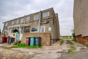 2 BEDROOM House - End Terrace - Photo 4