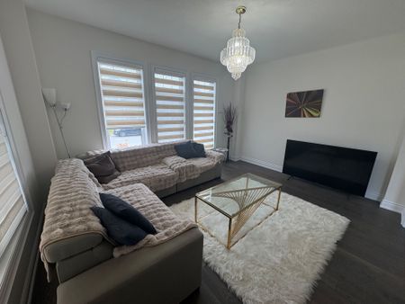 For Lease - 1644 Corsal Court, Innisfil, Ontario - Photo 3