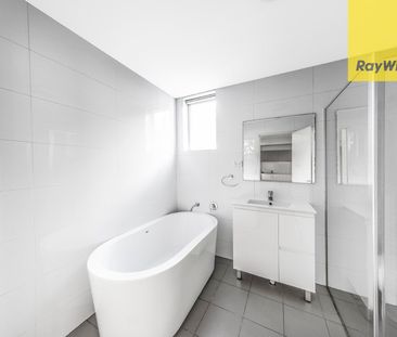 Conveniently Located - Photo 6