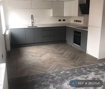 2 bedroom terraced house to rent - Photo 2