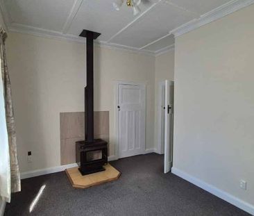 3 Bedroom home, close to town, off street parking - Photo 2