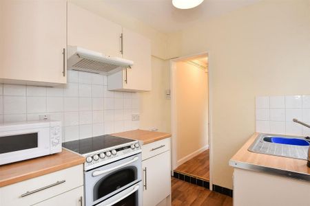 3 bedroom house to rent - Photo 4