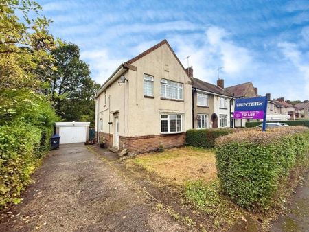 3 bedroom end of terrace house to rent - Photo 2