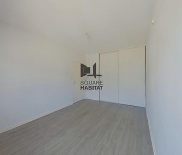 Location Appartement 3 pièces 89m² MONTMORILLON 86500 - Photo 2