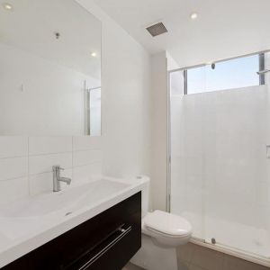 1107/109 Clarendon Street, 3006, Southbank Vic - Photo 3