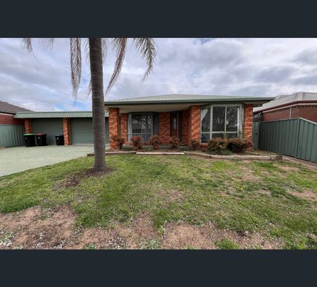 26 Stanley Street, Shepparton, Vic 3630 - Photo 3