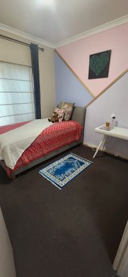 Point Cook - Photo 1