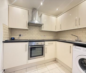 2 bedroom flat to rent - Photo 6