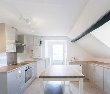 2 bedroom flat to rent - Photo 6