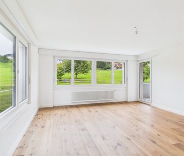 Helle 4.5-Zimmer-Wohnung mit Balkon und schöner Aussicht in Speiche... - Foto 1