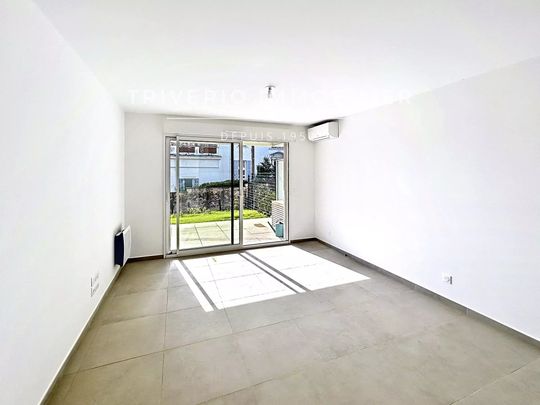 Location Appartement 2 pièces 45m² CANNES 06400 - Photo 1