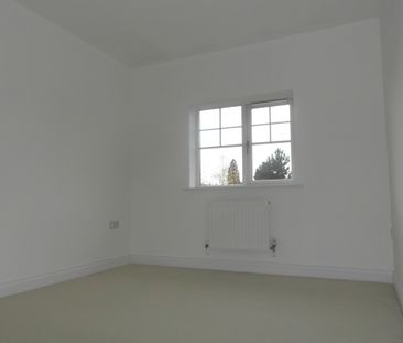 3 bedroom house to rent - Photo 2