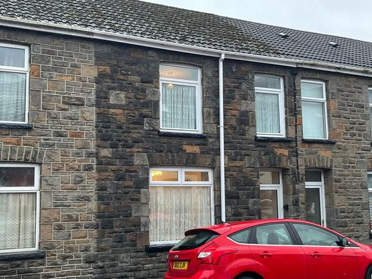 3 bedroom terraced house to rent - Photo 1