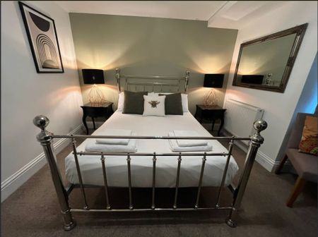 Room in a Shared House, Madeira Place, BN2 - Photo 2