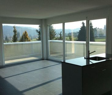 helle Attikawohnung an zentraler Lage in Roggwil - Foto 5