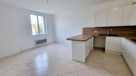 Location Appartement 3 pièces 58m² - Photo 4