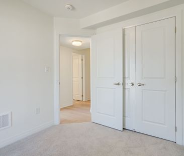 For Lease - 1 Kings Hill Drive, Brampton, Ontario - Photo 4