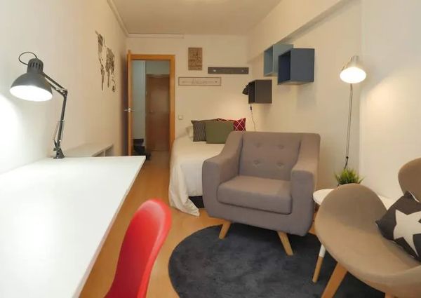 Carrer de Wellington, Barcelona, Catalonia 08005