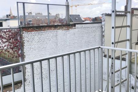 Super gezellig 1 slaapkamer appartement (60m²) met terras in hartje Antwerpen te huur! - Photo 4